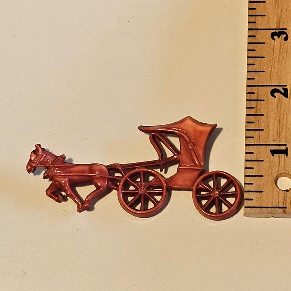 Vintage Red Plastic Celluloid Horse Drawn Carriage Brooch - Picture 5 of 5